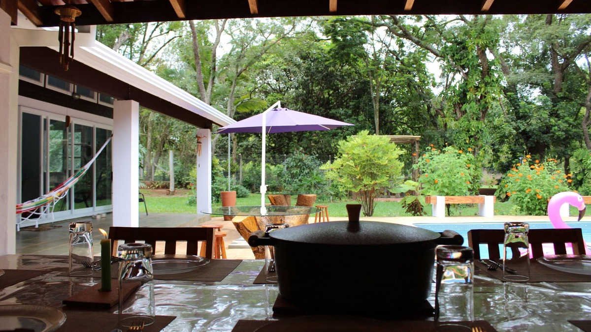 Avare House | 2 bedroom house available - for 4 people