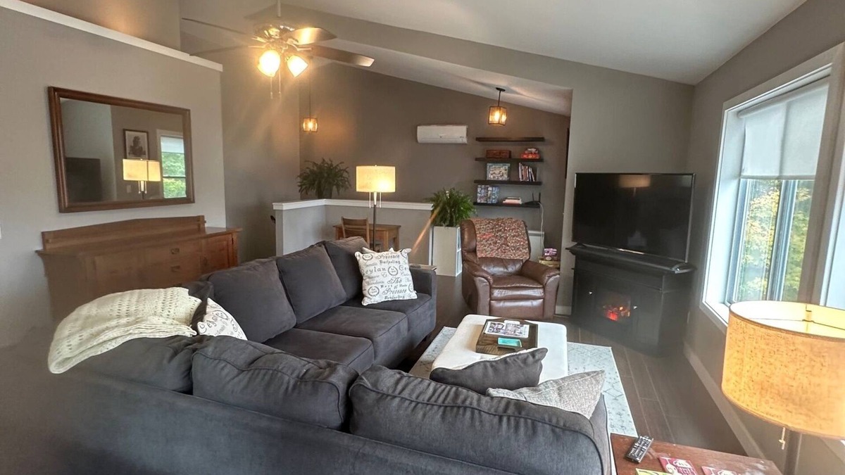 Mooers Forks House | 2-bedroom house in charming West Chazy with AC, WiFi