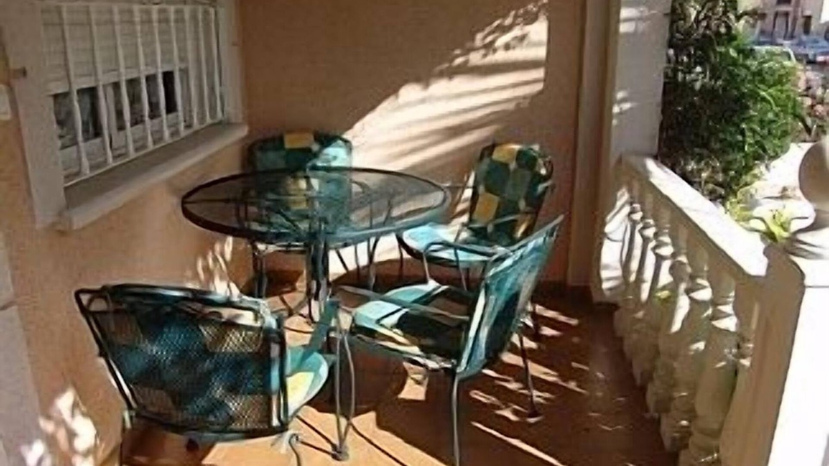 Los Alcazares House | , 2 bedroom house,nice gardens, 2 pools.