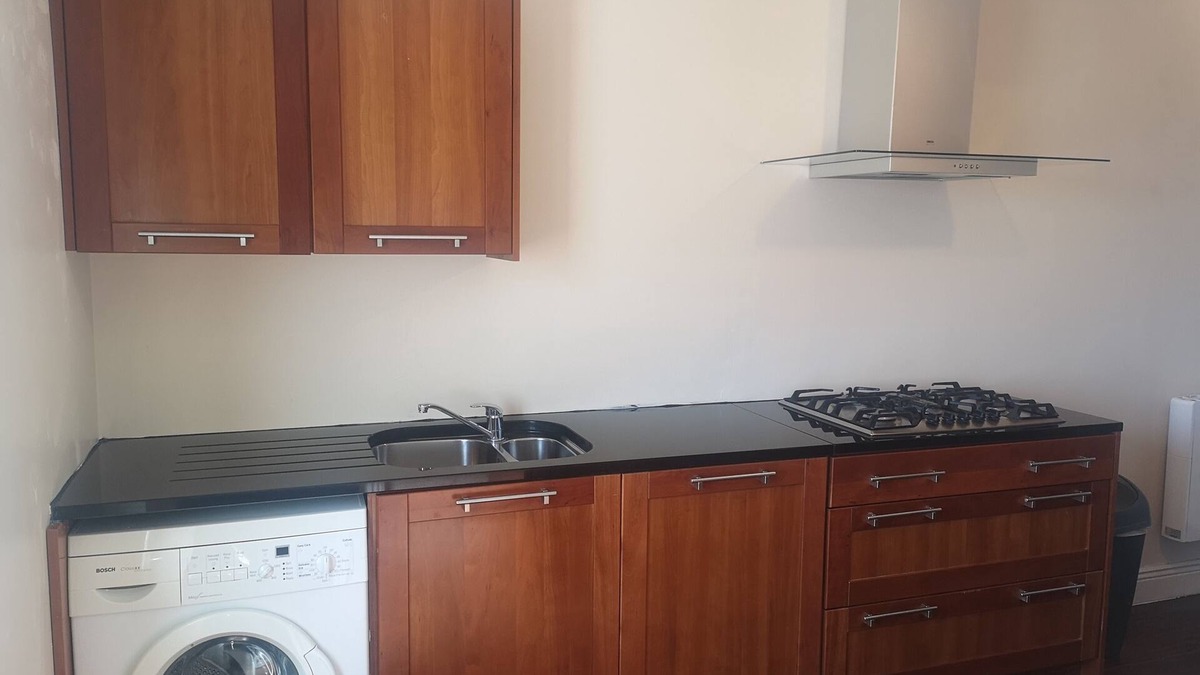 Athy House | 2 bedroom house near Athy, 45 minutes by train to Dublin