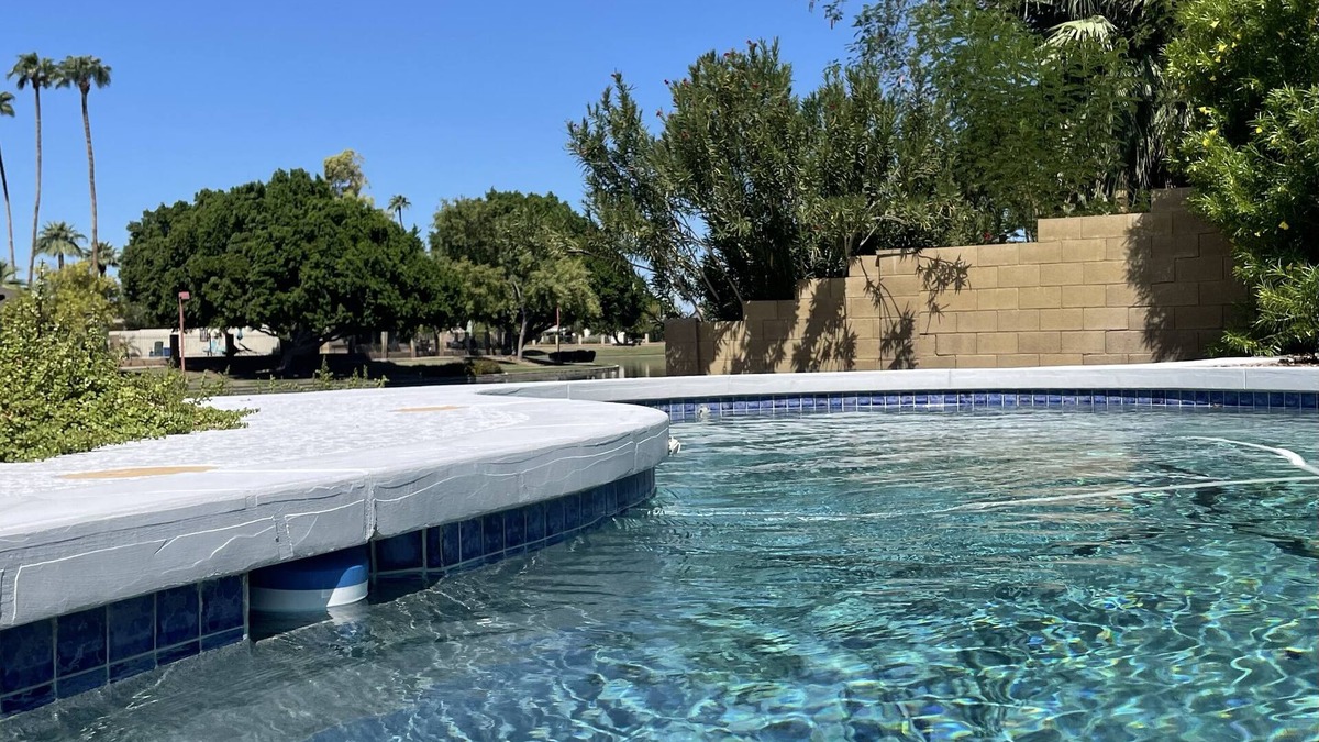 Dobson Ranch Apartment | 2 Bedroom, living room, kitchenette