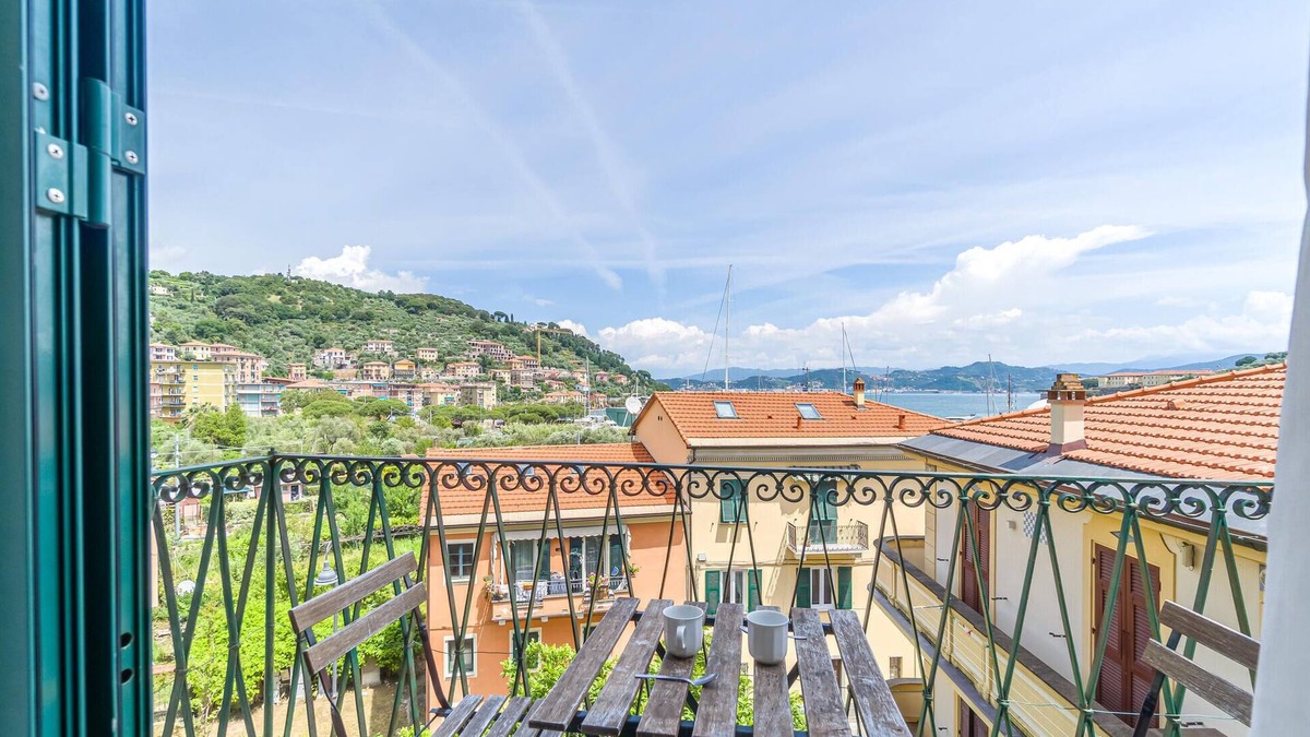 Le Grazie Apartment | 2 bedroom lovely apartment in Le Grazie