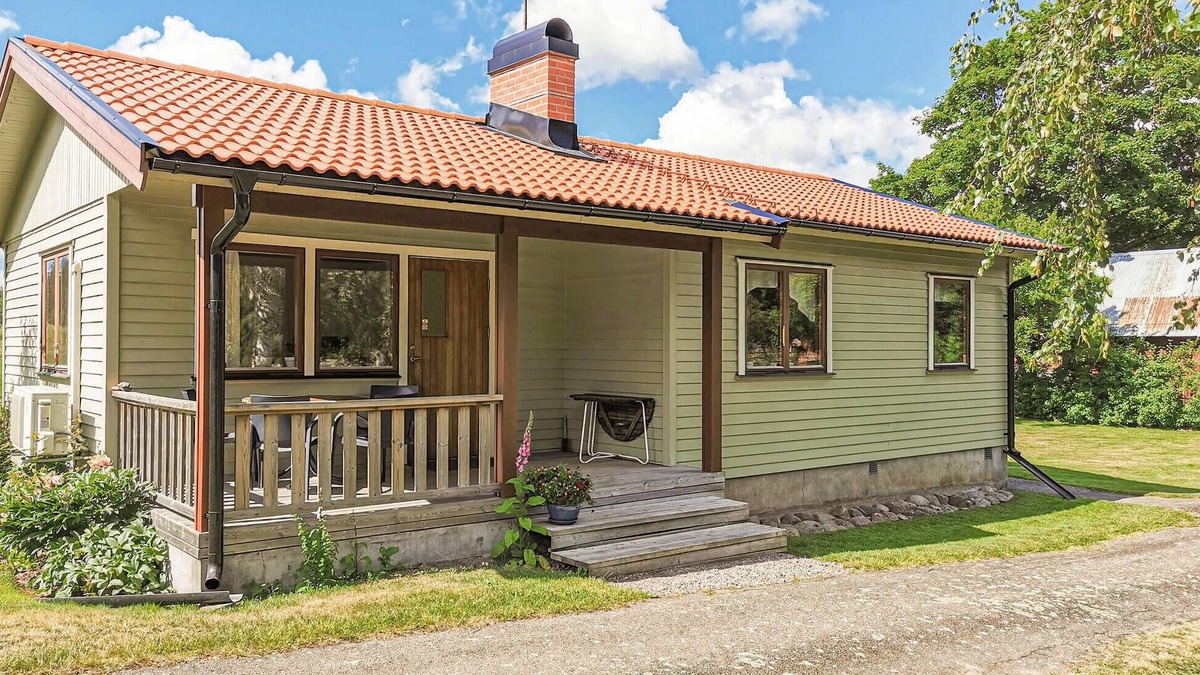 Ugglerum House | 2 bedroom lovely home in Läckeby