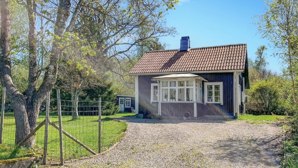 Liatorp House | 2 bedroom lovely home in Liatorp