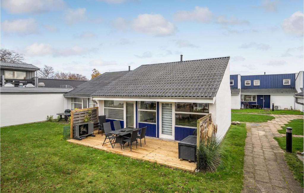 Marielyst House | 2 Bedroom Lovely Home In Væggerløse