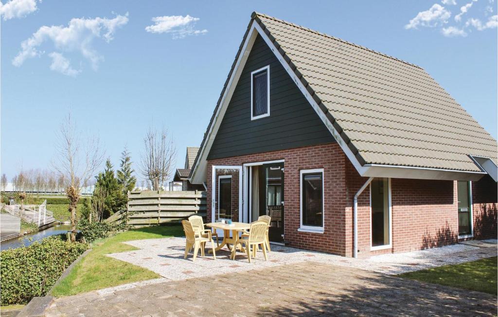 Opperdoes House | 2 Bedroom Lovely Home In Opperdoes