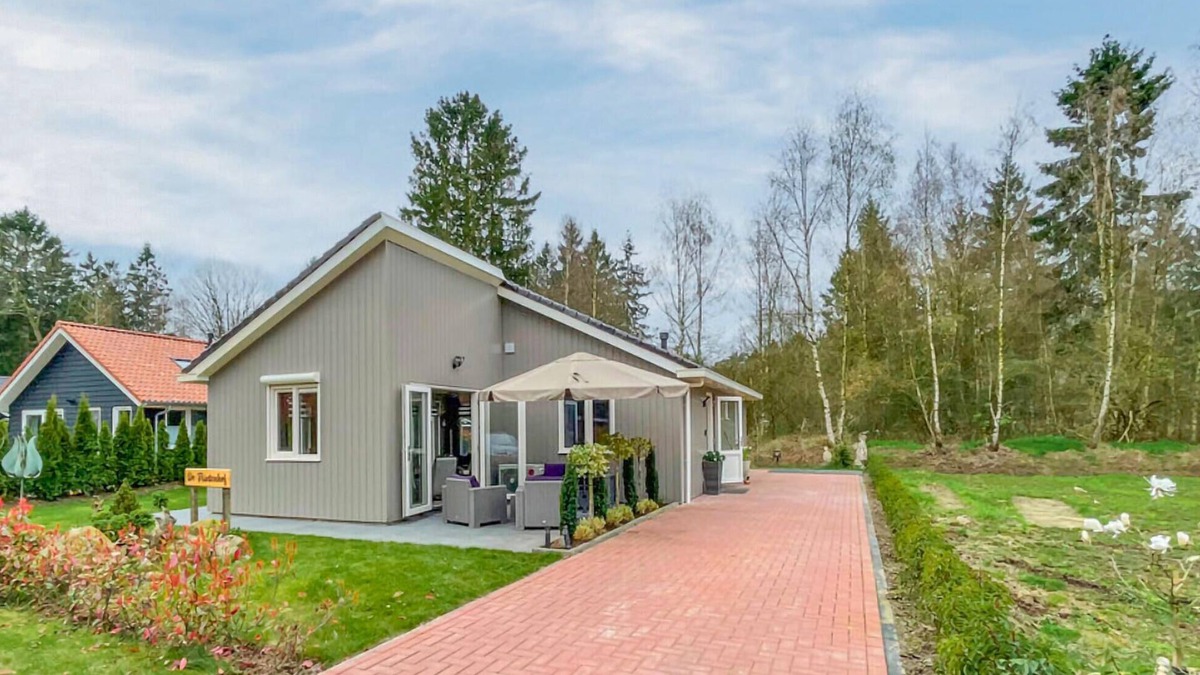 Spier House | 2 bedroom lovely home in Spier