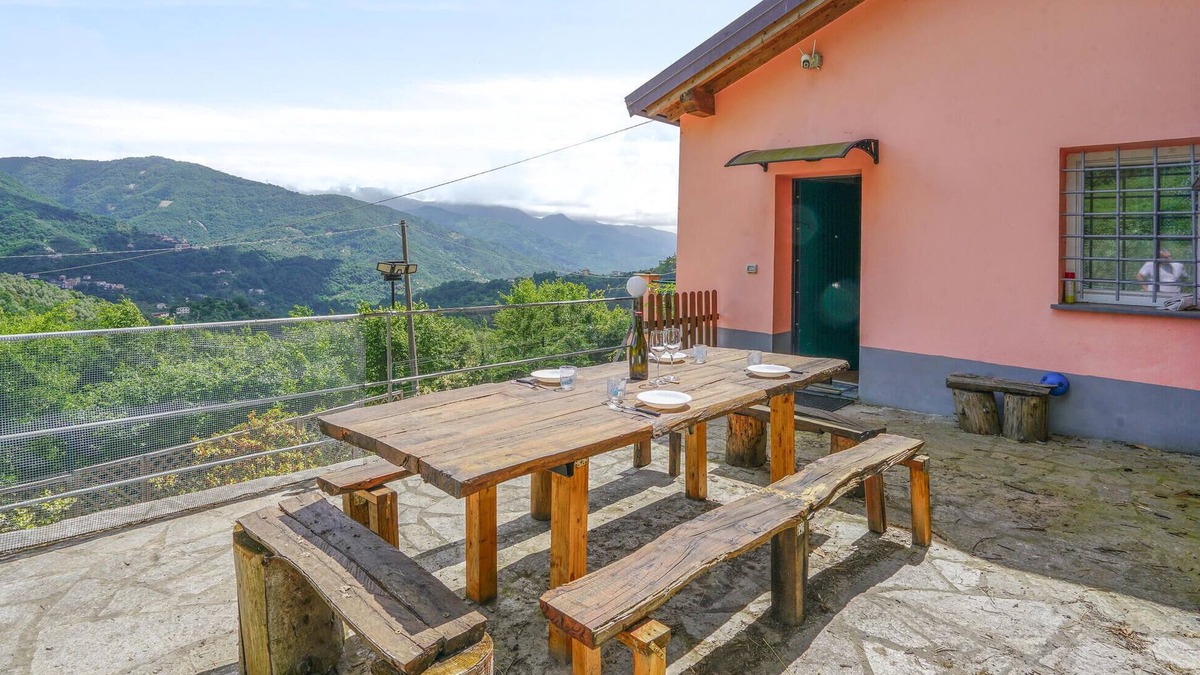 Garbarini House | 2 bedroom lovely home in Tribogna