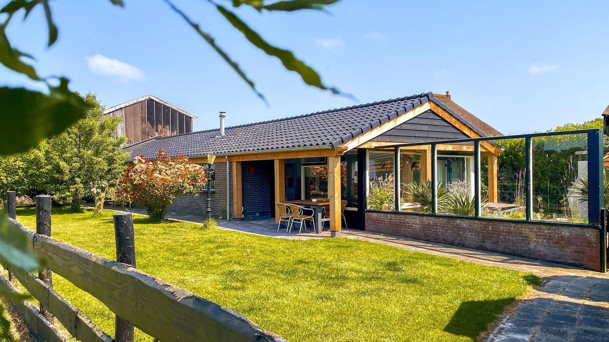 Hippolytushoef House | 2 bedroom lovely home in Hippolytushoef