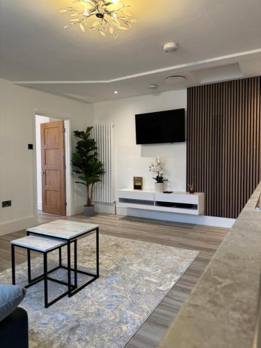 Easton Apartment | 2 Bedroom luxury apartments