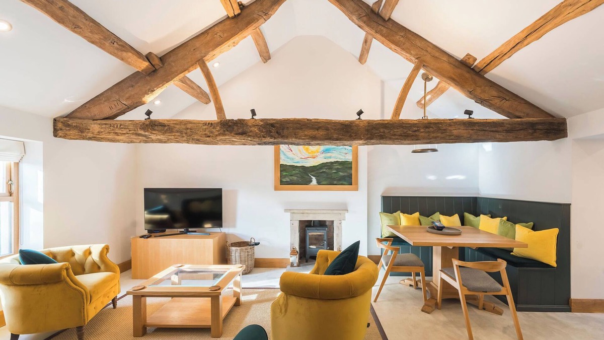 Airton Cottage | 2 bedroom luxury cottage with hot tub
