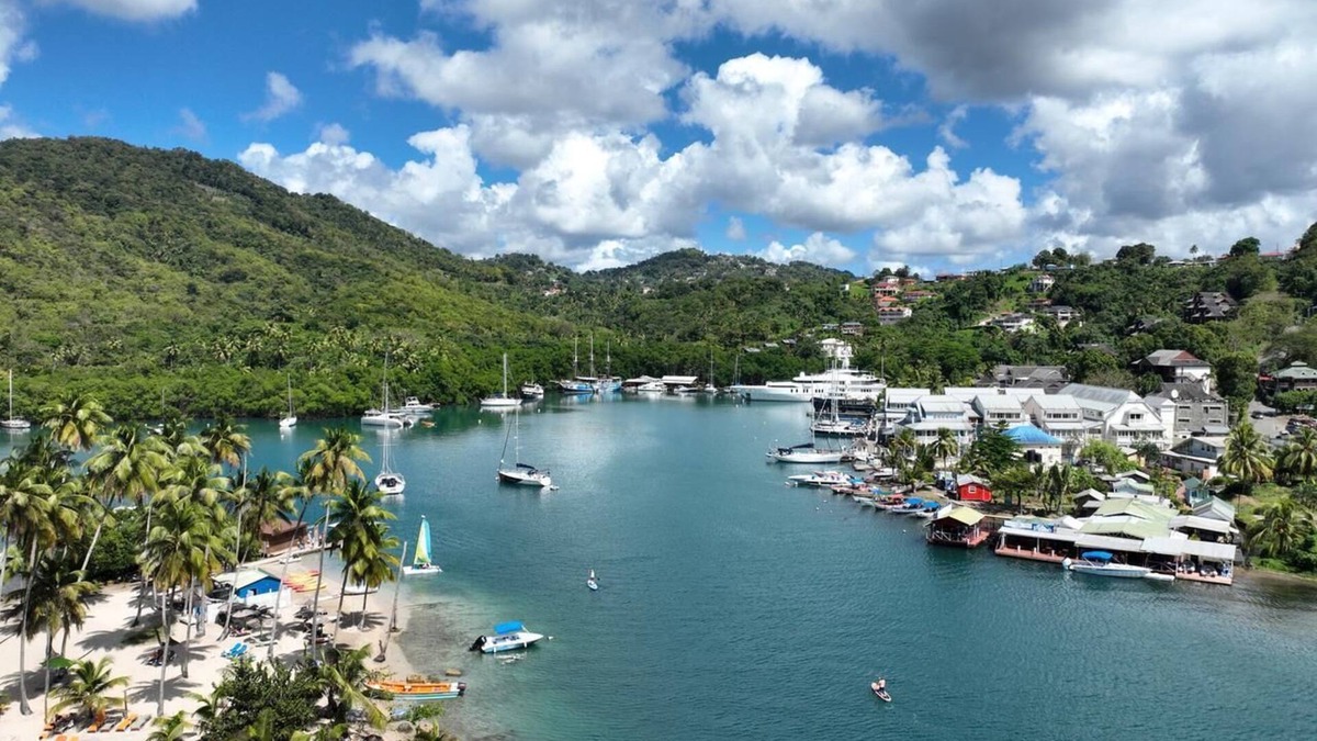 Marigot Bay Apartment | 2 Bedroom Marigot Marina apartment, with free access to Zoetry Hotel