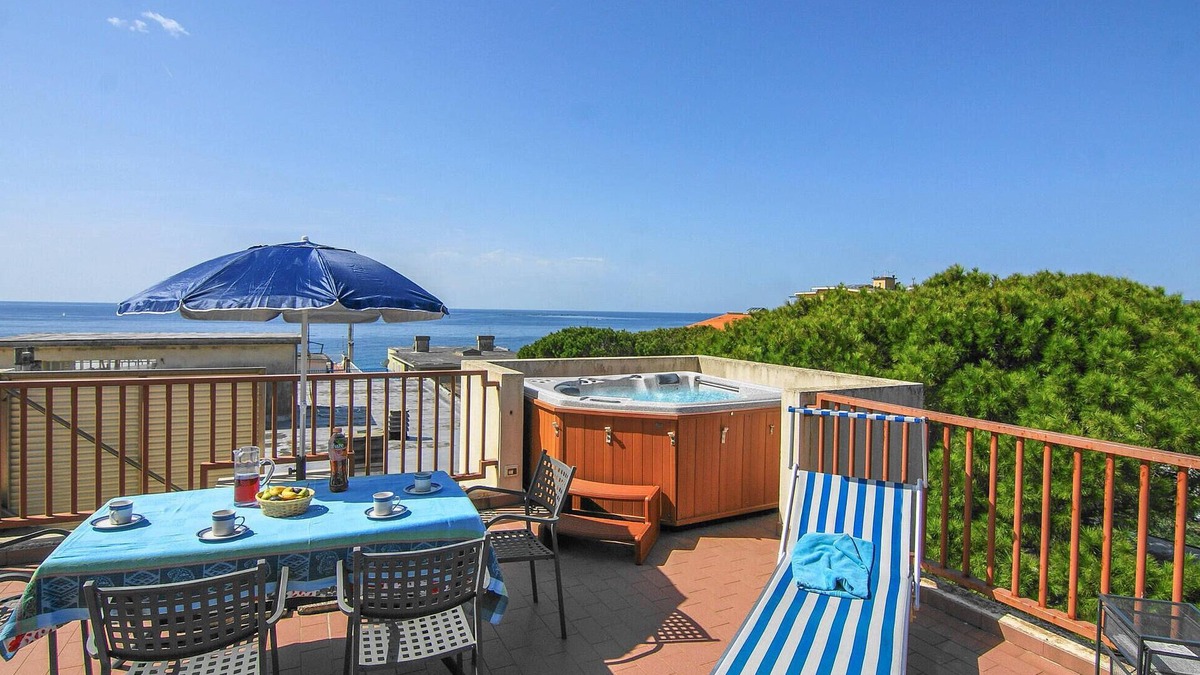 Cavi Apartment | 2 bedroom nice apartment in Lavagna