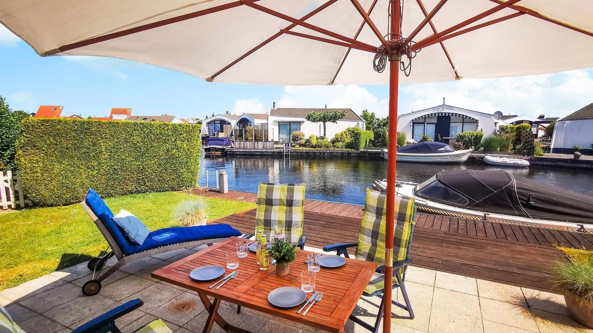 Lemmer House | 2 bedroom nice home in Lemmer