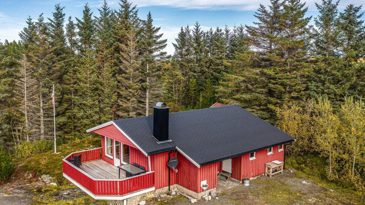 Gjengstoa House | 2 bedroom nice home in Farstad