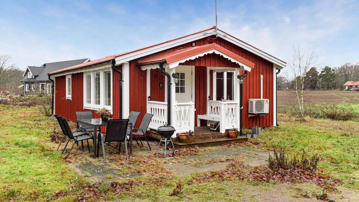 Tofta House | 2 bedroom nice home in Rockneby
