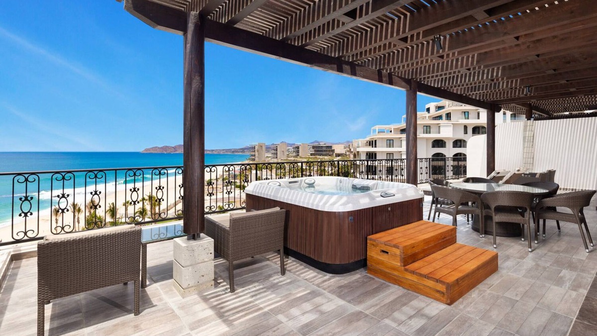 Santa Rosa Condo | 2-bedroom Oceanfront condo in charming San José del Cabo, in Chileno Bay
