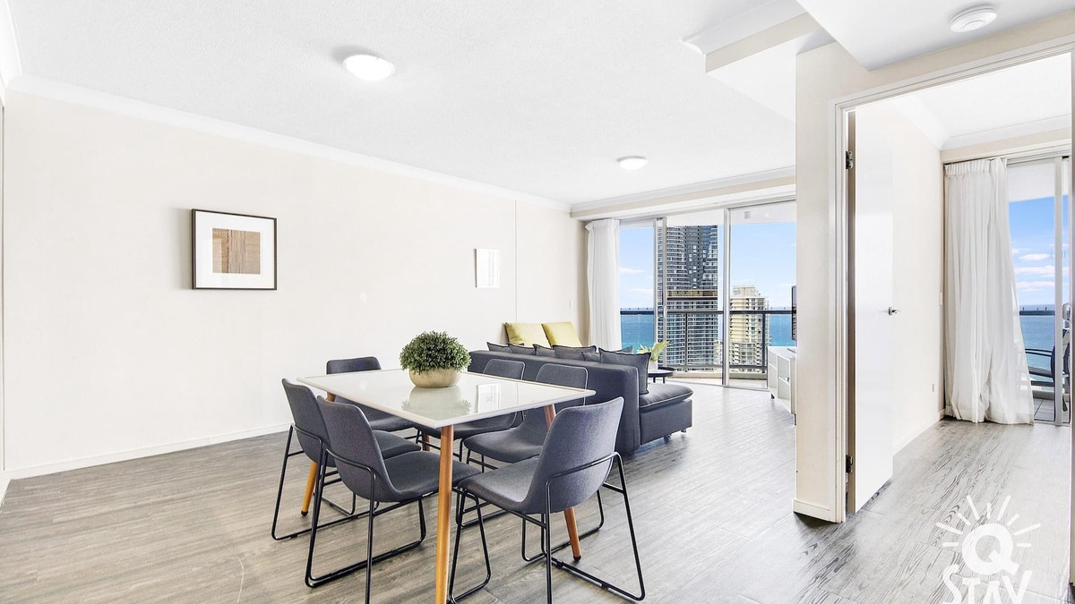 Surfers Paradise Apartment | 2 Bedroom Ocean View unit at Chevron Renaissance