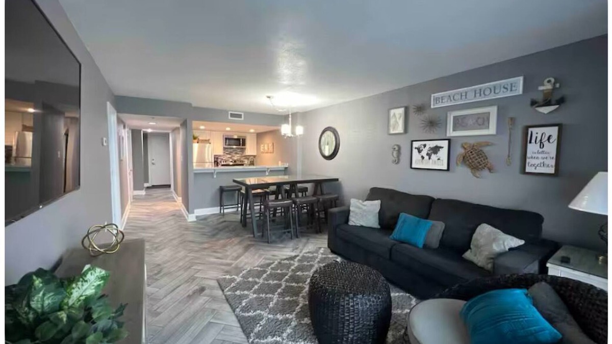 Myrtle Beach Condo | 2-bedroom ocean front condo in Myrtle Beach. Amazing view! sleeps 8