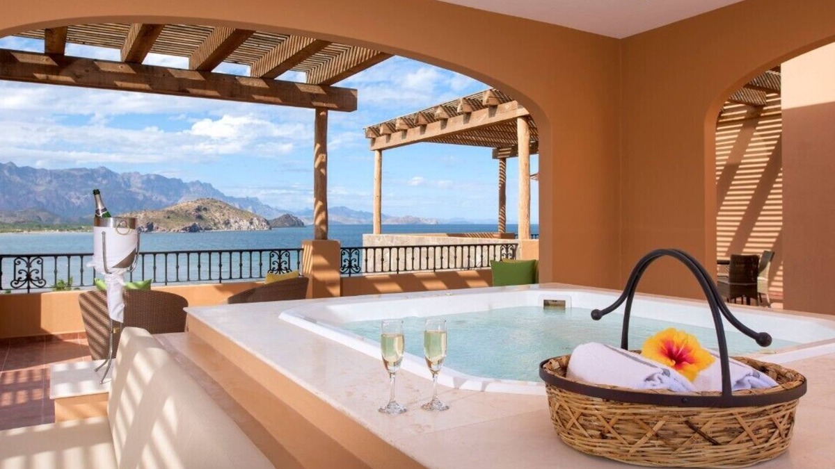 El Marasal Resort | 2-bedroom penthouse on Danzantes Bay. Baja. TPC Golf Course. Fishing Dream!n