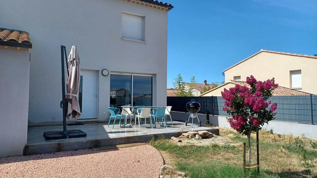Jonquerettes House | 2 Bedroom Private vacation home in Jonquerettes