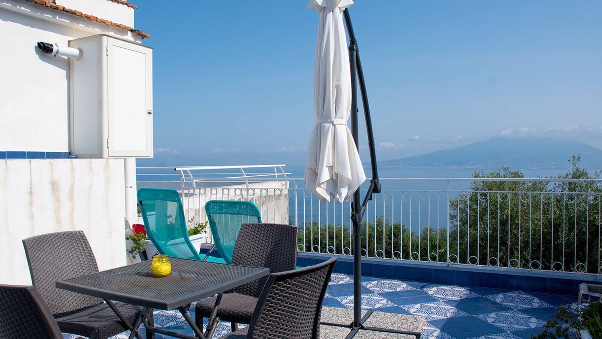 Monte Chiaro House | 2 Bedroom Private vacation home in Montechiaro