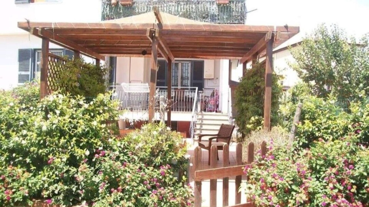 Giugliano in Campania House | 2 Bedroom Private vacation home in Festinese