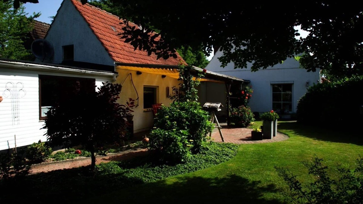 Burglesum House | 2 Bedroom Private vacation home in Bremen