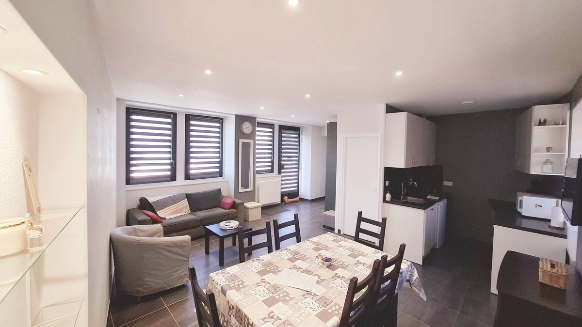 Damery House | 2 bedroom private vacation home in damery