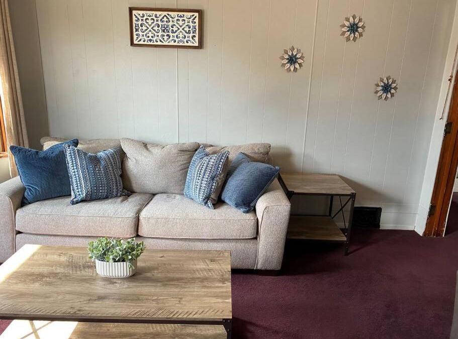 Quincy Apartment | 2-Bedroom Quincy Apt. with private parking & Wifi