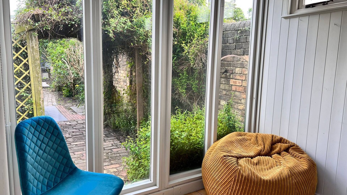 Cambridge House | 2 bedroom Quirky House in Cambridge with garden and parking