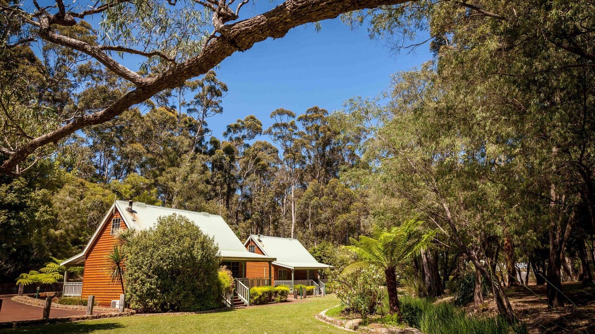 Margaret River Ski Chalet | 2 Bedroom Spa Chalet has one fully closed up bedroom and a loft bedroom. Features a Spa Bath