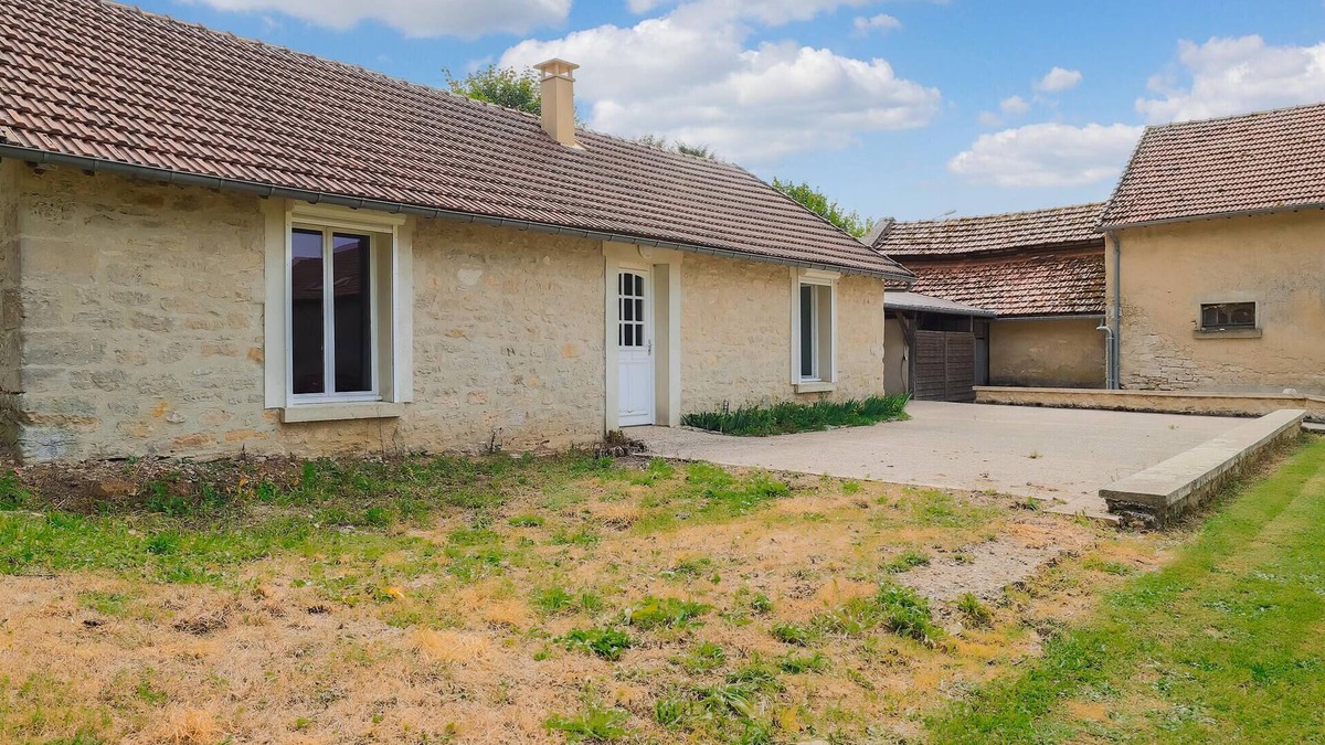 Monthenault House | 2 bedroom stunning home in Monthenault
