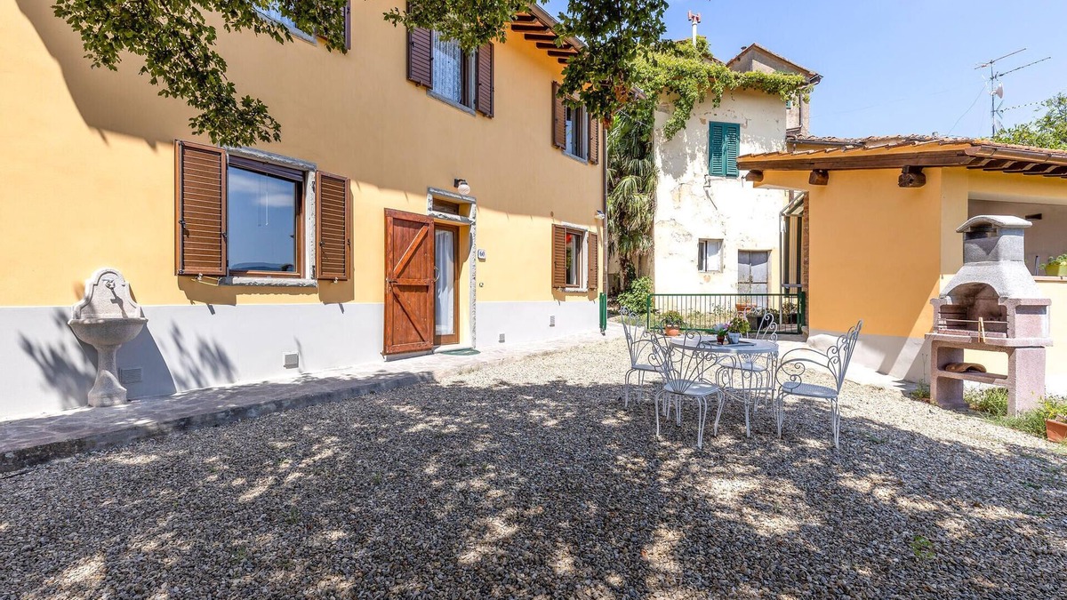 Montebonello House | 2 bedroom stunning home in Case Lori