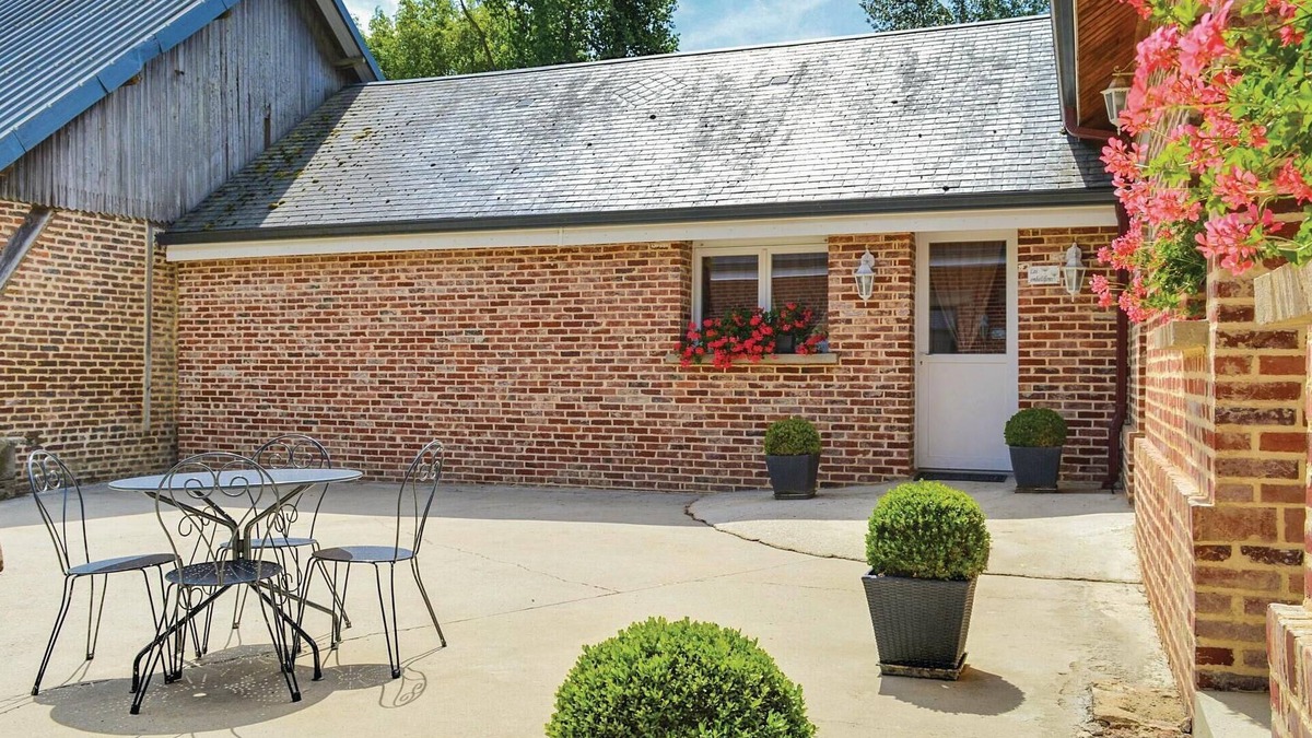 Roisel House | 2 bedroom stunning home in Roisel