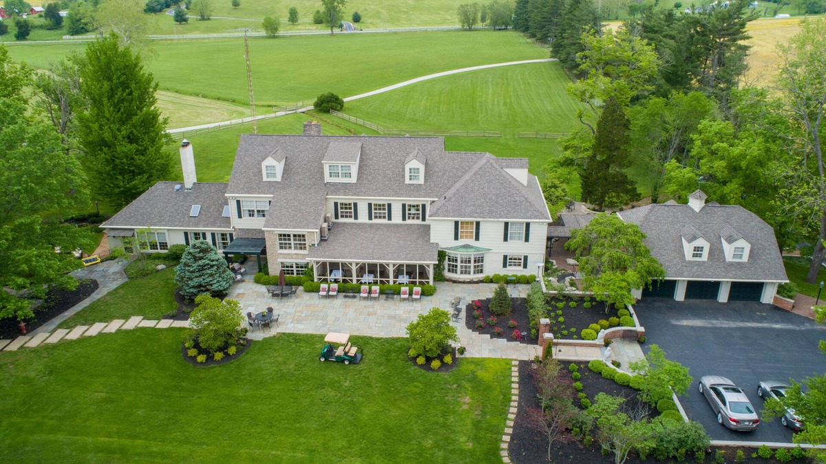 Paoli House | 2 Bedroom Suite at French Country Estate w/Pool