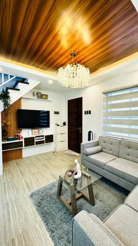 Malolos City House | 2 Bedroom Townhouse in Mabolo Malolos Bulacan