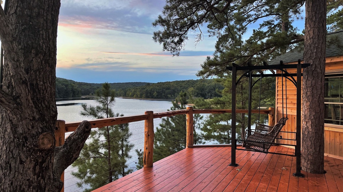 Potosi House | 2-bedroom vacation home near Mark Twain National Forest