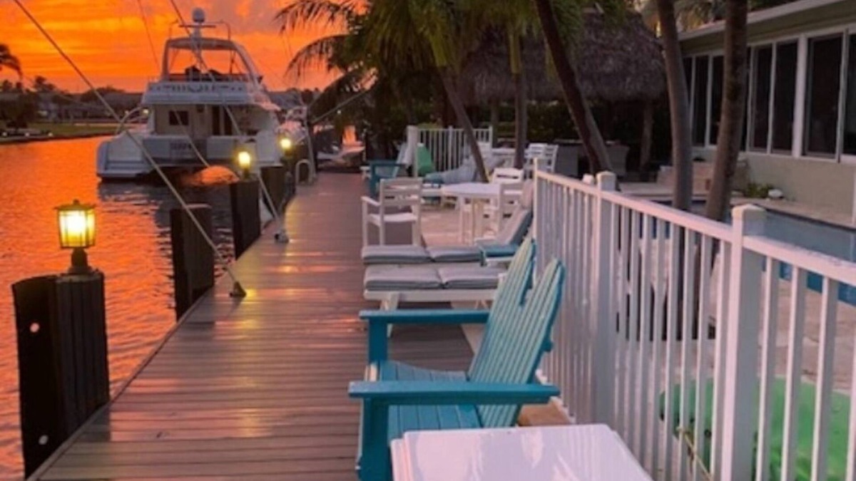 Highland Beach Villa | 2-bedroom villa just 6 minutes drive to Florida Atlantic University