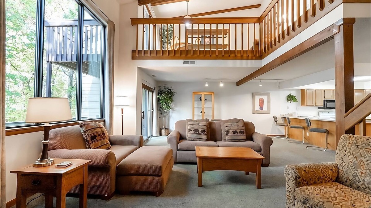 French Lick Villa | 2 Bedroom w/Full Kitchen, Outdoor Terrace and Free Parking!