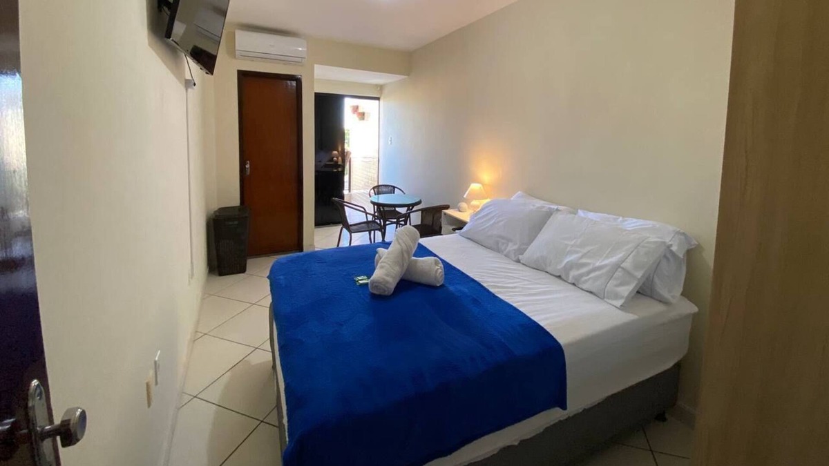 Piata Apartment | 2 bedrooms | 100m from the beach | Suite | view to the square
