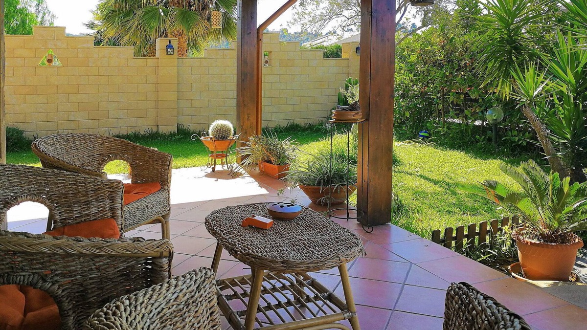 Solfarelli Villa | 2 bedrooms, 2 Bathrooms Villa, near the Sea, Garden, AC, 10 minutes from Cefalu
