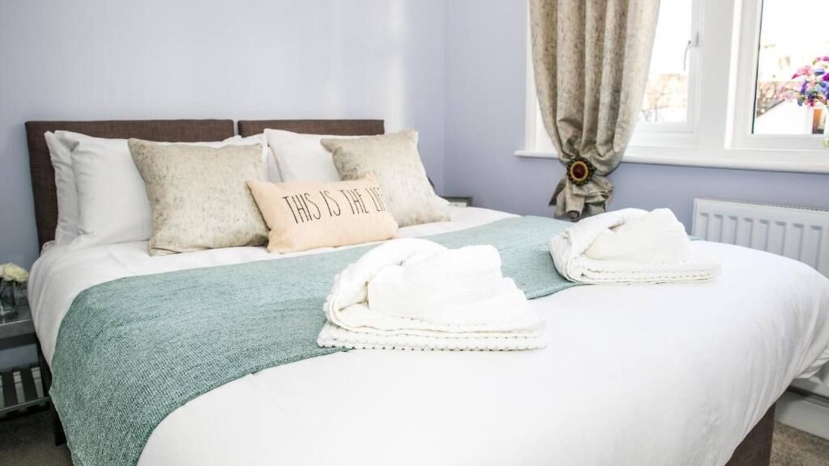 Meads Apartment | 2 bedrooms apartment by the sea