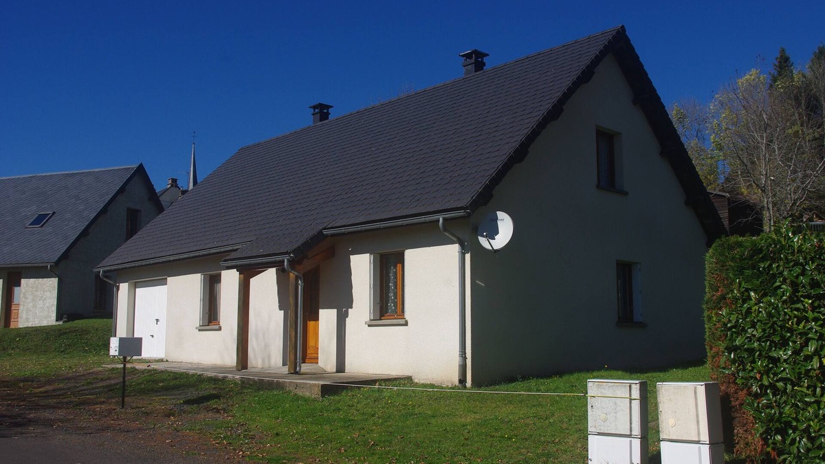 Picherande House | 2 Bedrooms Private Vacation Home In Picherande