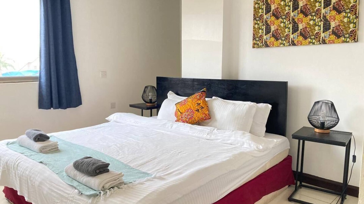 Teshie Apartment | 2 bedrooms suite w/free Wi-Fi for family and friends, holidays and office work