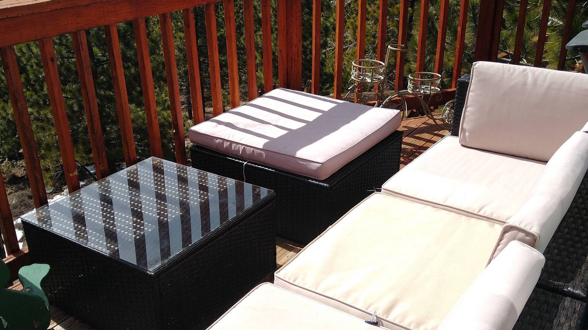 Tahoe Village Apartment | 2 Bedrooms with a Lakeview, Kitchen, Fireplace, near Heavenly Boulder