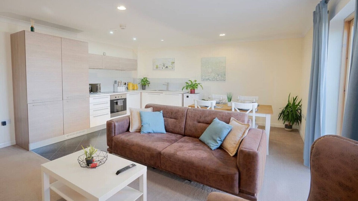 Theatreland Birmingham Apartment | 2 Beds & 2 Baths Flat & by the O2 academy