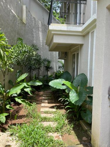 Parra Apartment | 2 BHK Retreat in Sierra Assagao