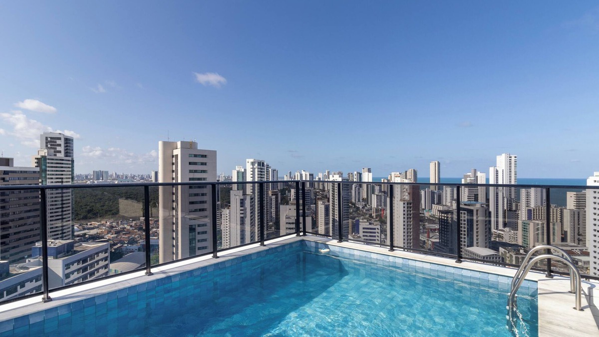 Boa Viagem Apartment | 2 Blocks from the Beach, Garage, 24-Hour Reception and Coziness!