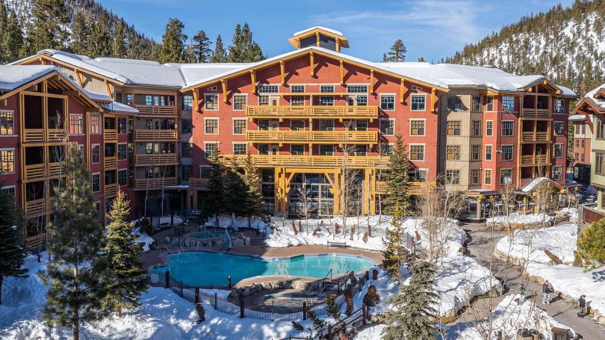 Mammoth Lakes Condo | 2 BR 2BA Luxury Condo in The Village Lodge, Grand Sierra Lodge, STEPS to Gondola